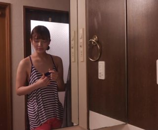 Nhỏ em dâm đãng dùng thuốc kích dục gạ tình anh trai